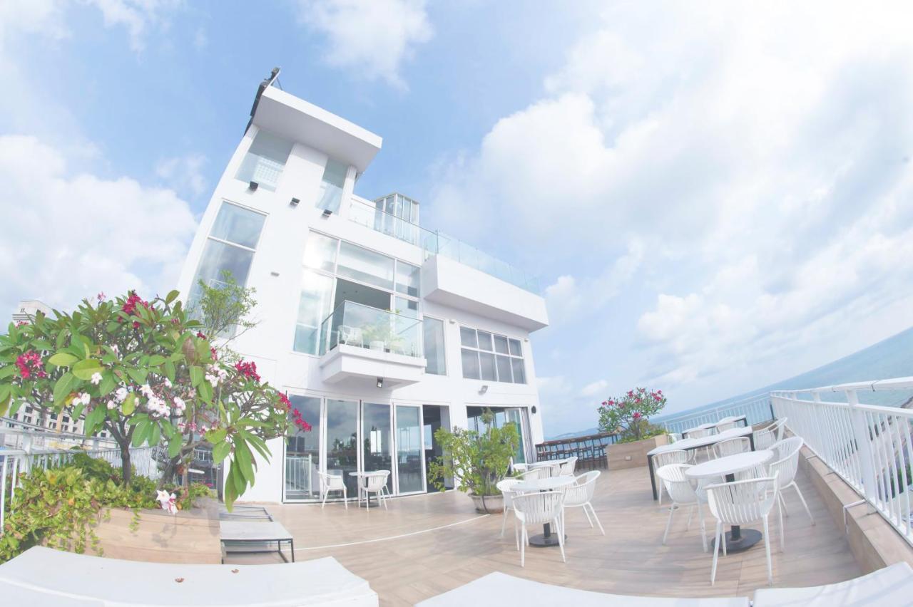 La Vogue Boutique Hotel & Casino Sihanoukville Exterior photo